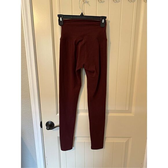 Aerie Offline OG Original High Rise Maroon Women’s Leggings Size XS - Picture 4 of 6